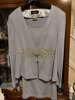 Elite Light Blue Sparkle Two-Piece Set with Gold Jewel Detail